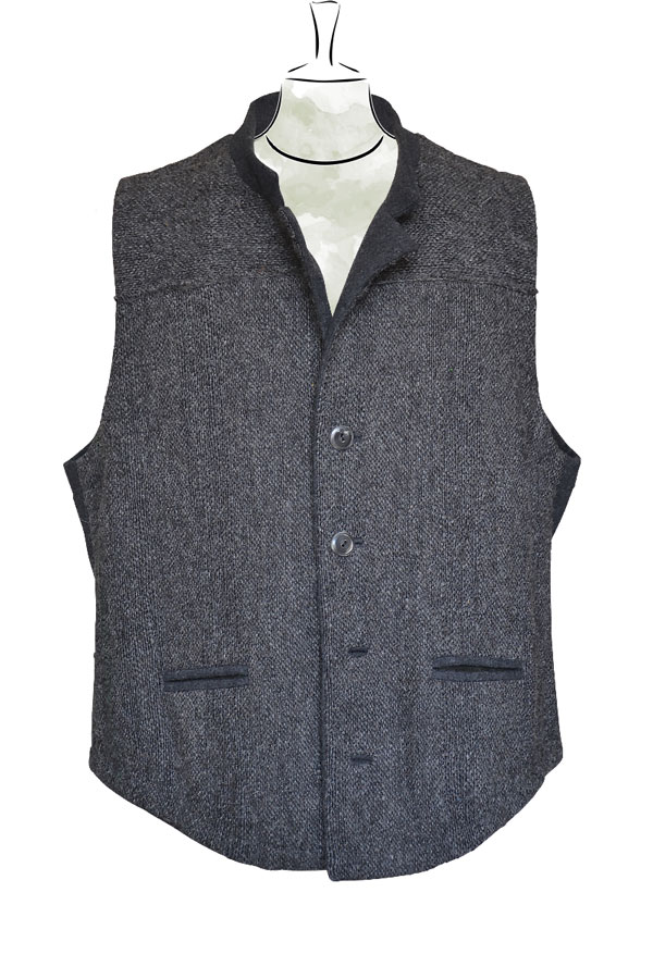 Weste Tullio aus Steinschafwolle und Loden Detail 01