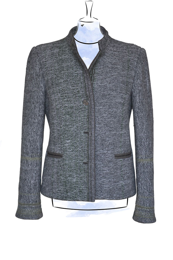 Taillierte Trachtenjacke Ginevra aus reiner Merinowolle Detail 01