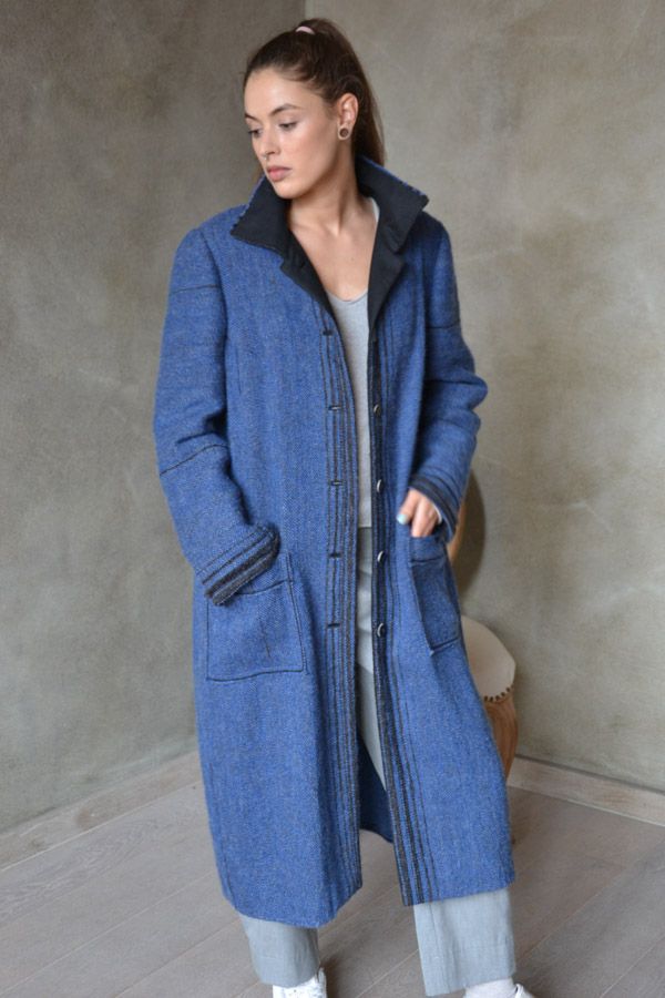 Langer Wollmantel Giulia mit dunkelgrauen Flanell