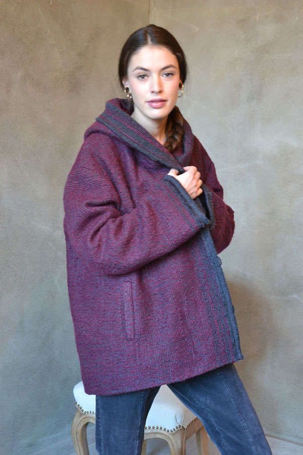 Oversized Kapuzenjacke Caterina aus reiner Wolle